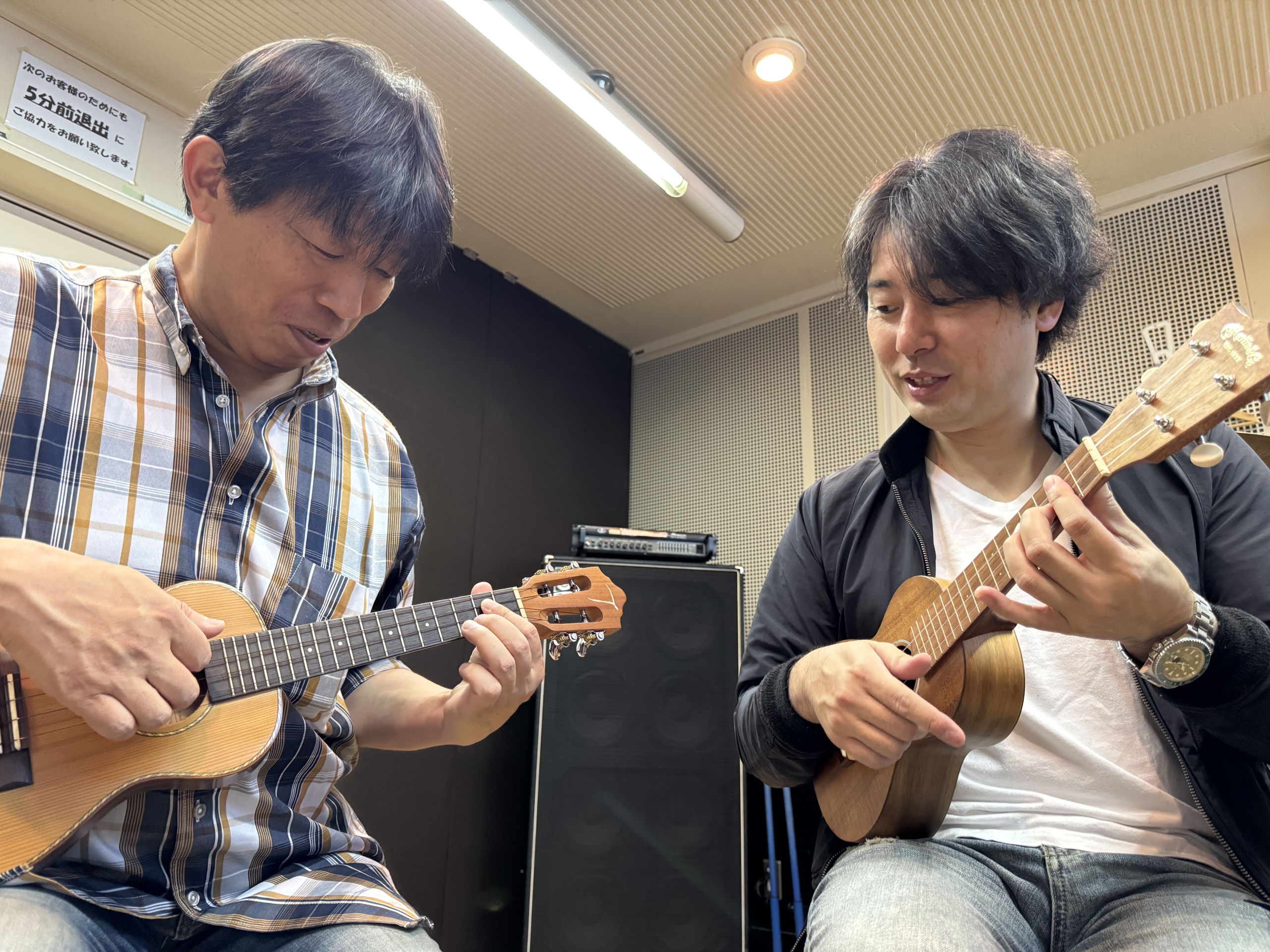 Liveart吉祥寺ウクレレ教室の練習風景005