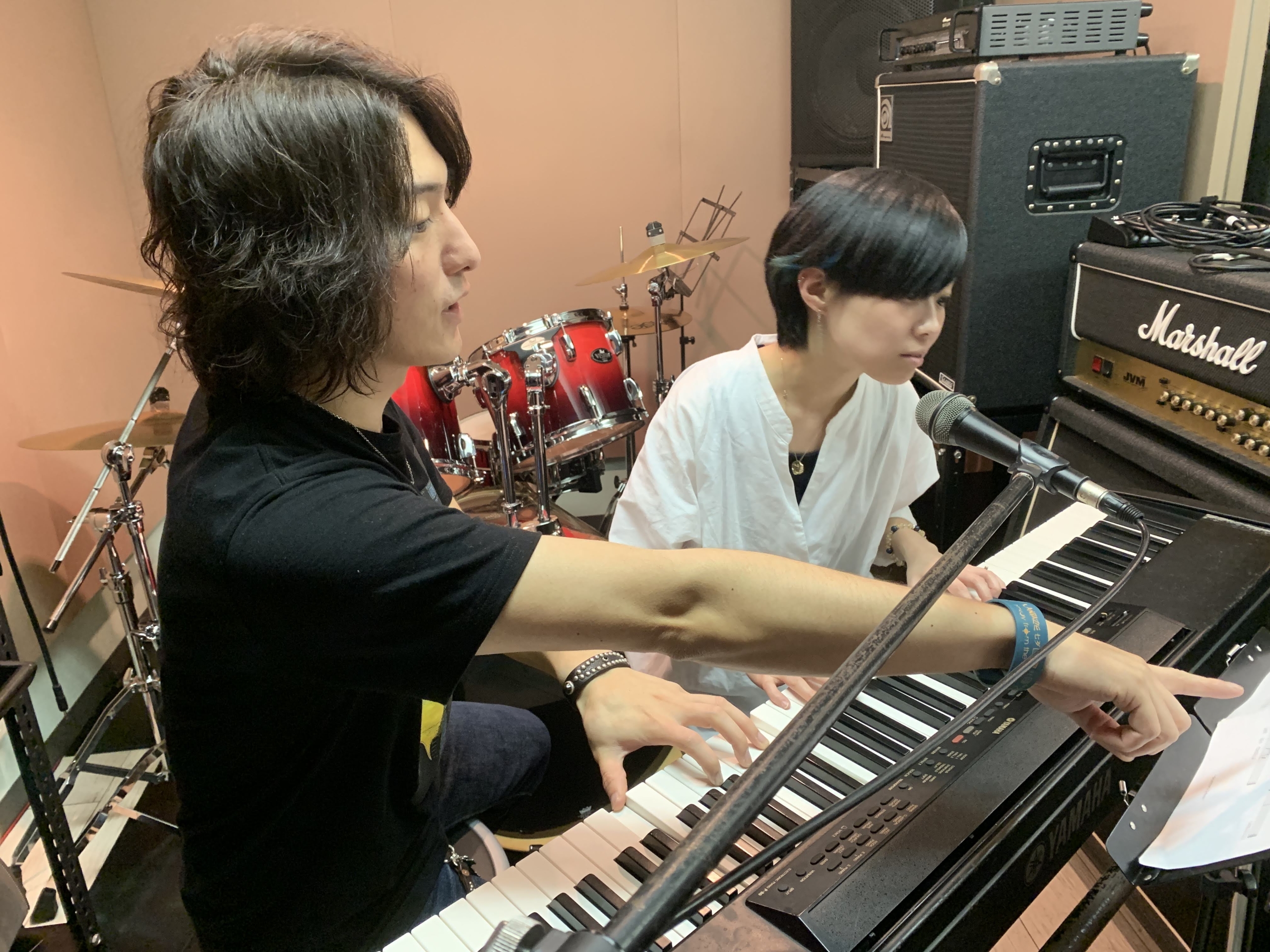 千歳烏山_弾き語り001